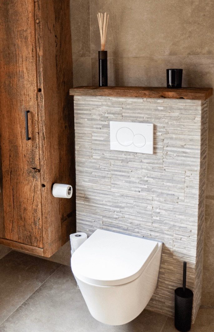 fusie Zo veel Raar Toiletplank op maat gemaakt in robuuste houtsoorten - SUSZ